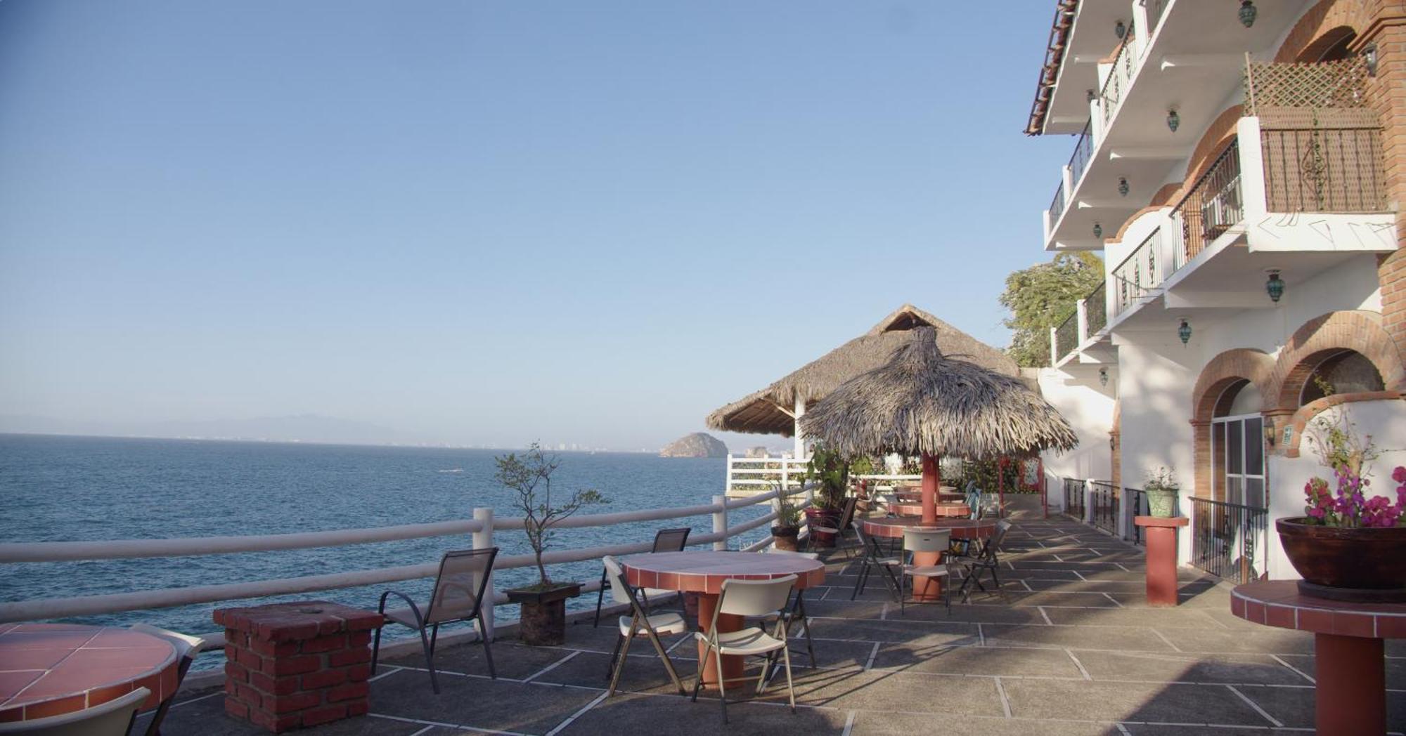 Traditional Sierra Leon Oceanfront Rooms - Adults Only Puerto Vallarta Ngoại thất bức ảnh