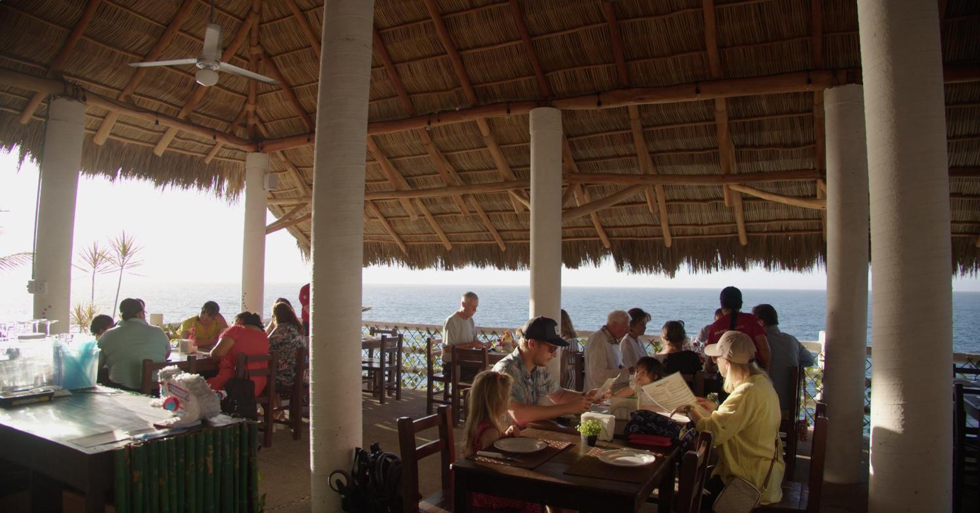 Traditional Sierra Leon Oceanfront Rooms - Adults Only Puerto Vallarta Ngoại thất bức ảnh
