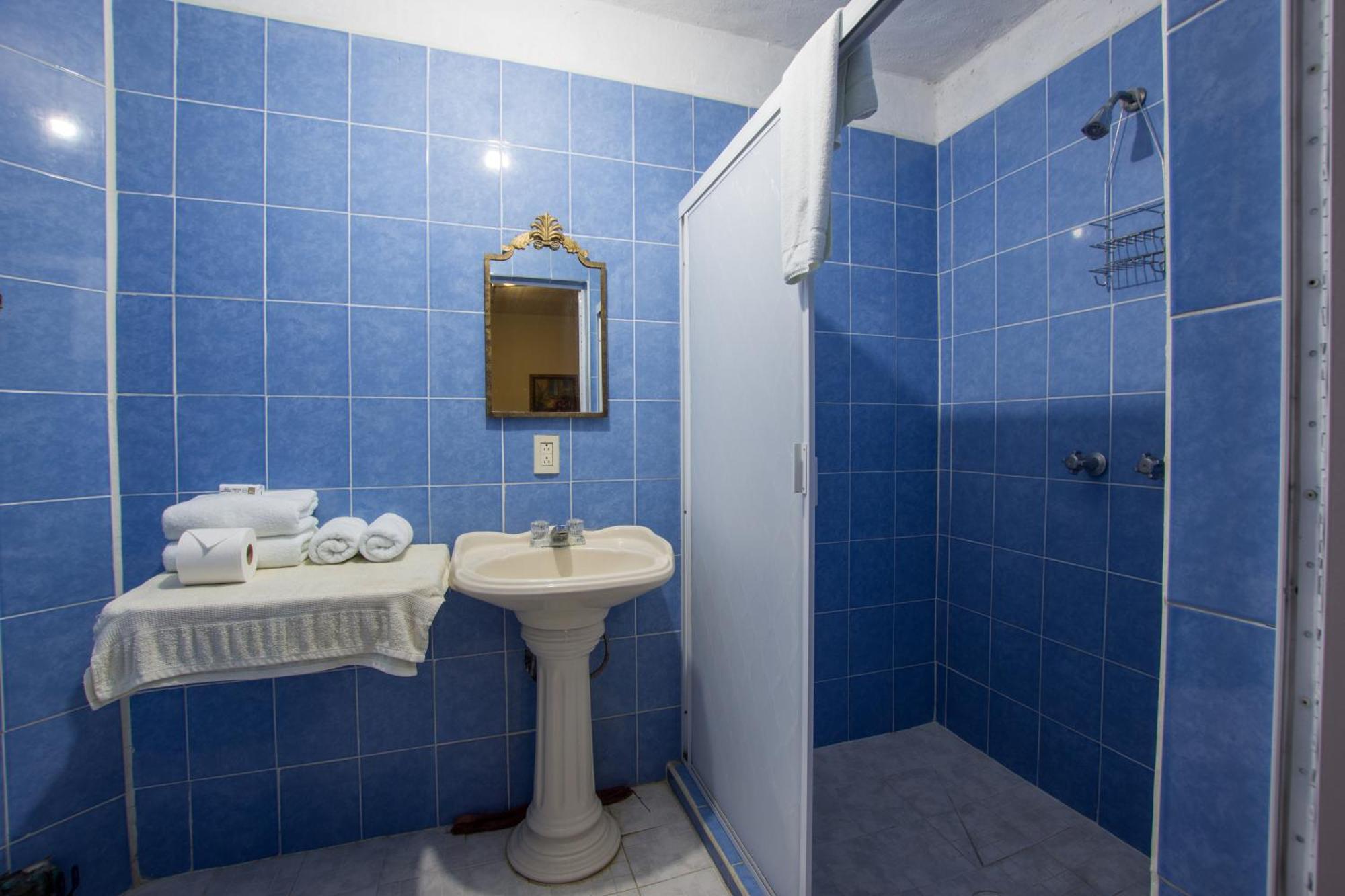 Traditional Sierra Leon Oceanfront Rooms - Adults Only Puerto Vallarta Ngoại thất bức ảnh