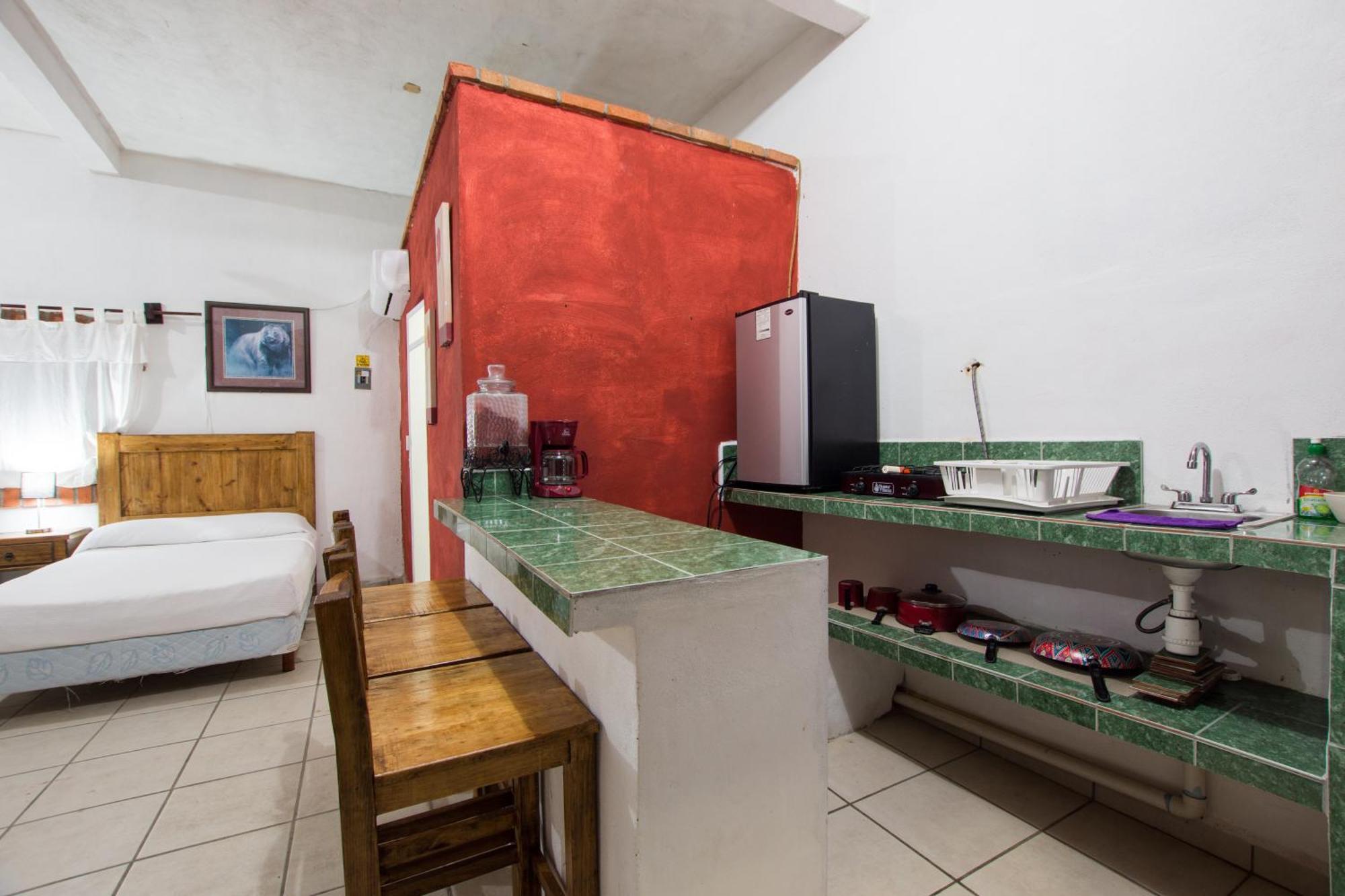 Traditional Sierra Leon Oceanfront Rooms - Adults Only Puerto Vallarta Ngoại thất bức ảnh