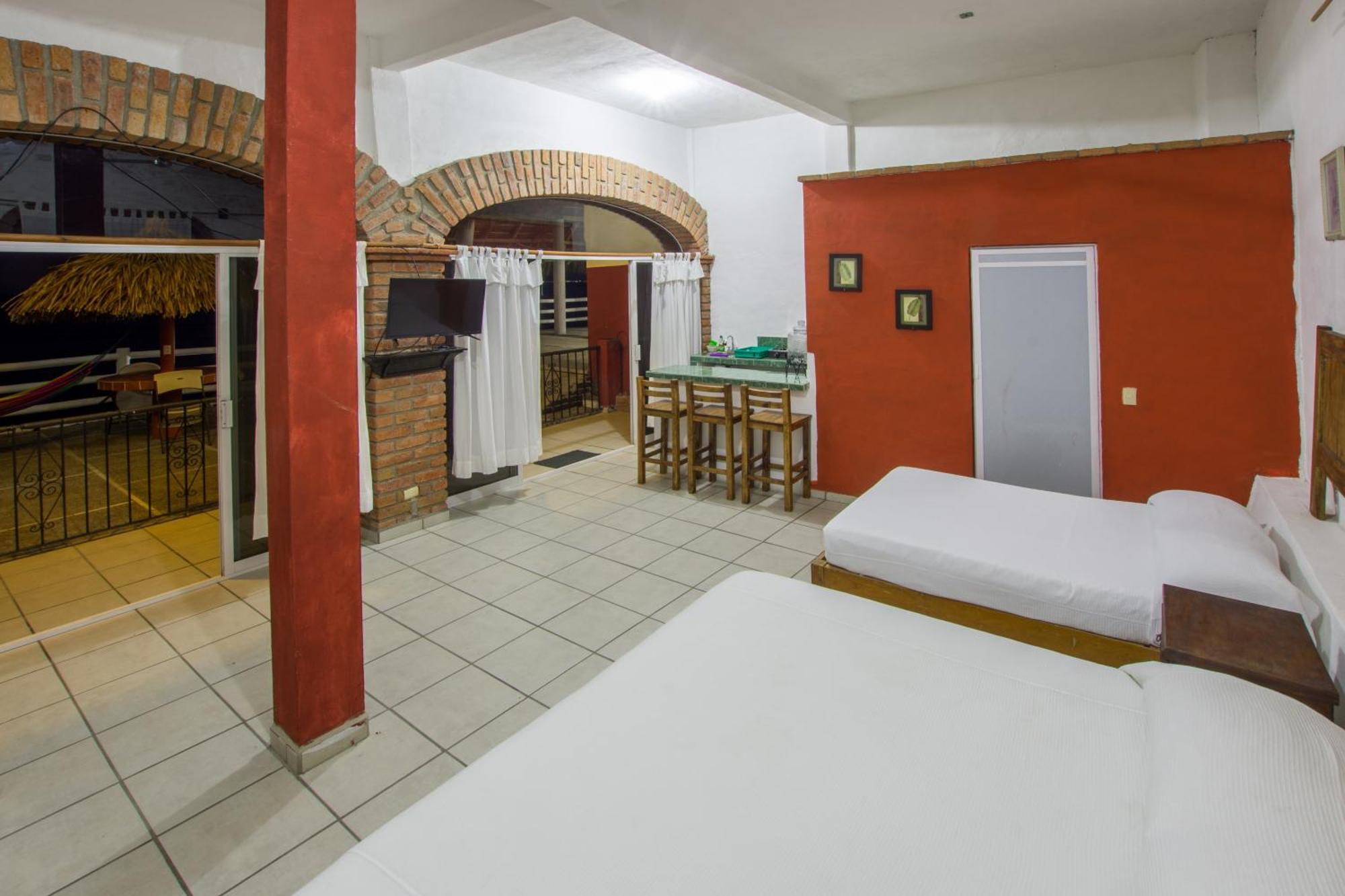 Traditional Sierra Leon Oceanfront Rooms - Adults Only Puerto Vallarta Ngoại thất bức ảnh