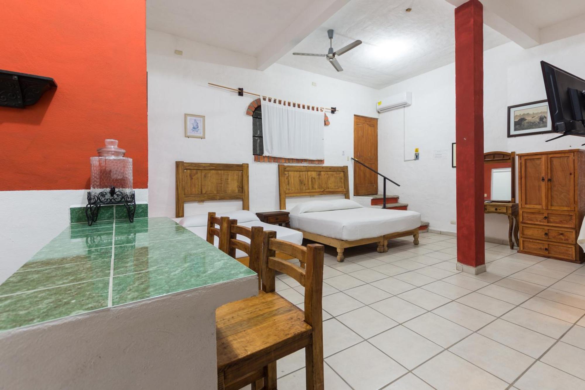 Traditional Sierra Leon Oceanfront Rooms - Adults Only Puerto Vallarta Ngoại thất bức ảnh
