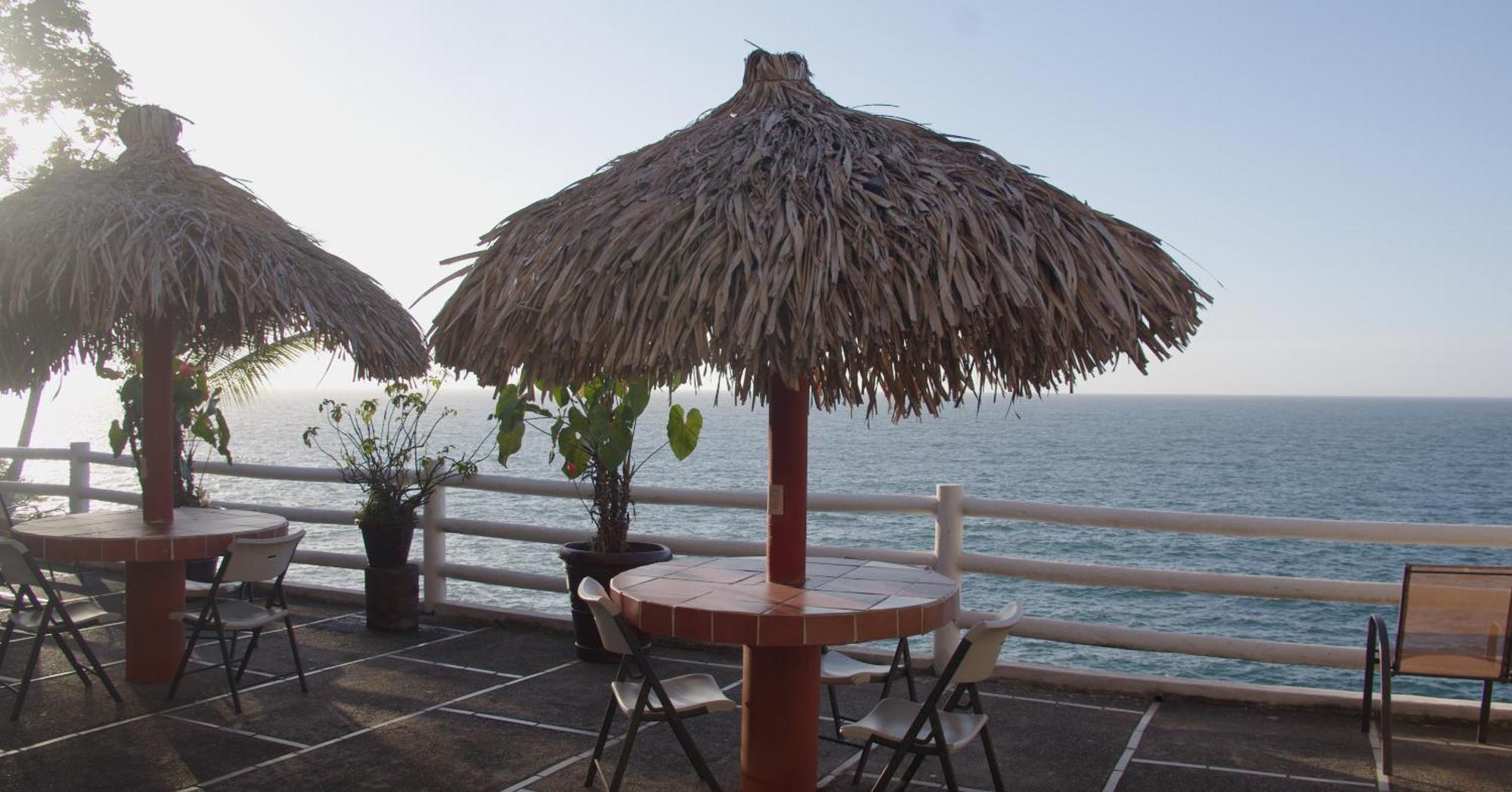 Traditional Sierra Leon Oceanfront Rooms - Adults Only Puerto Vallarta Ngoại thất bức ảnh
