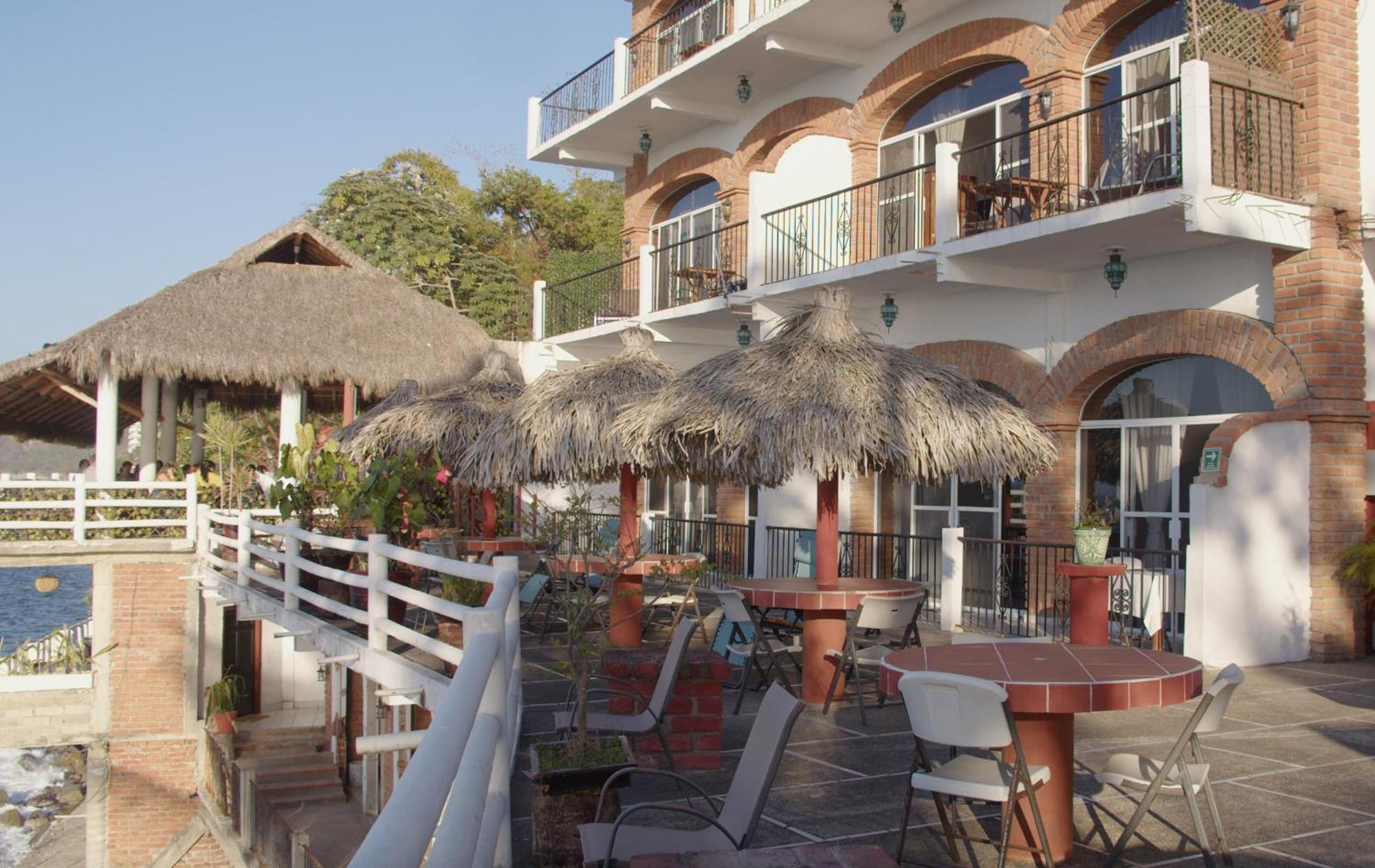 Traditional Sierra Leon Oceanfront Rooms - Adults Only Puerto Vallarta Ngoại thất bức ảnh