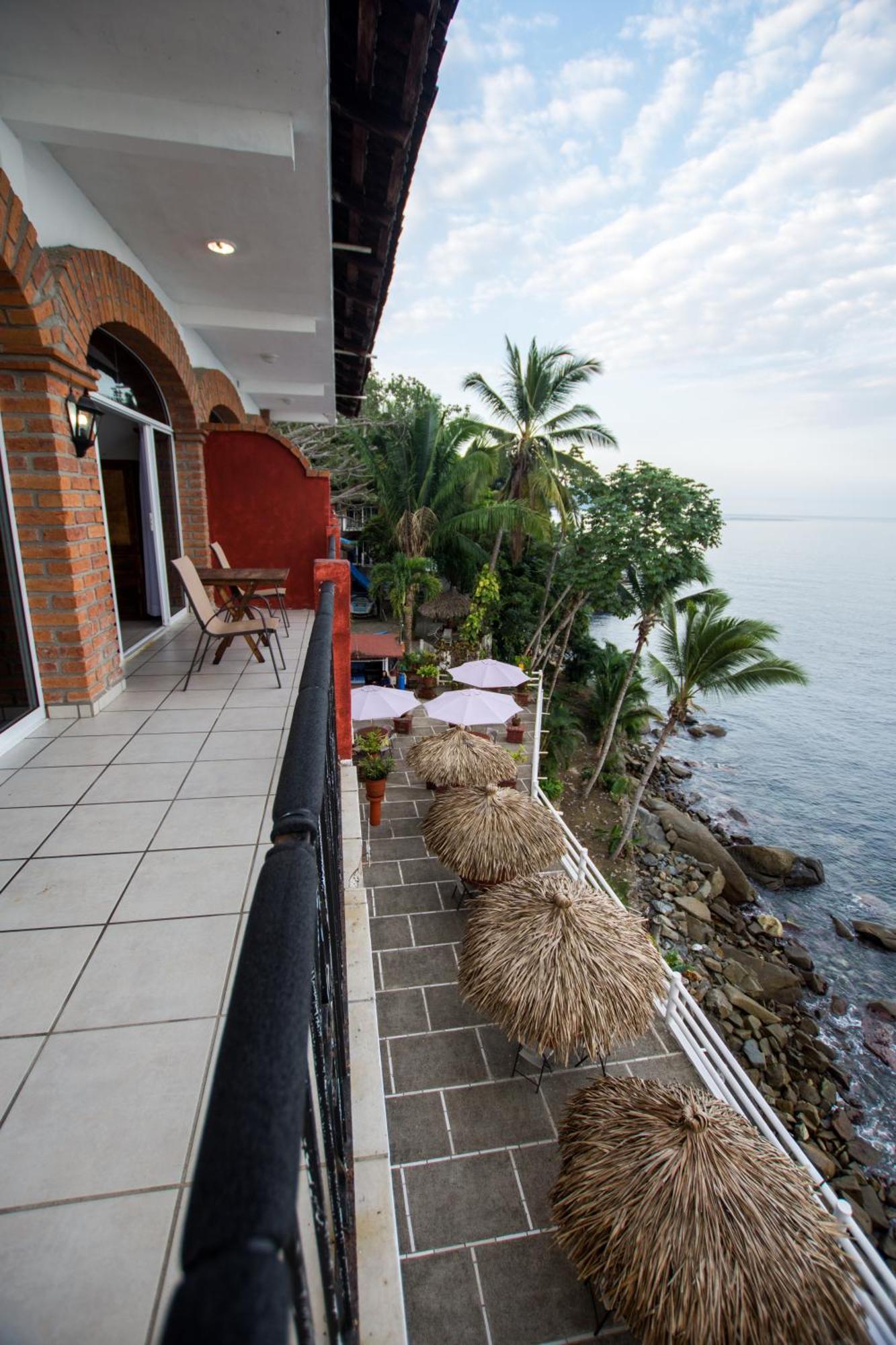 Traditional Sierra Leon Oceanfront Rooms - Adults Only Puerto Vallarta Ngoại thất bức ảnh